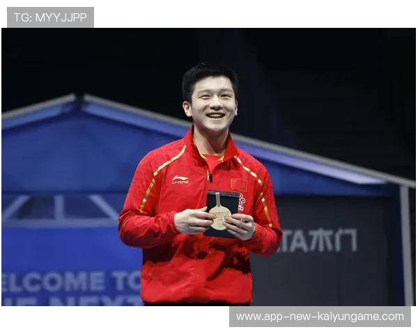 节奏的化身，速度的终结者——樊振东打法正在统治乒坛，乒乓球冠军樊振东的平时训练视频,和冠军赛视频